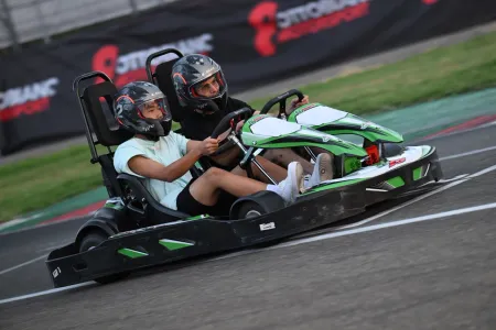 Đua xe Go-Kart